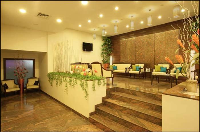 Hotel Utsav Deluxe 푸네 외부 사진